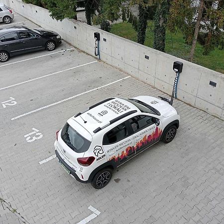 Wyjatkowy Apartament Z Prysznicem Posrodku Na Wyjatkowe Wieczory - Dostep Na Kod, Parking Лодзь Екстер'єр фото